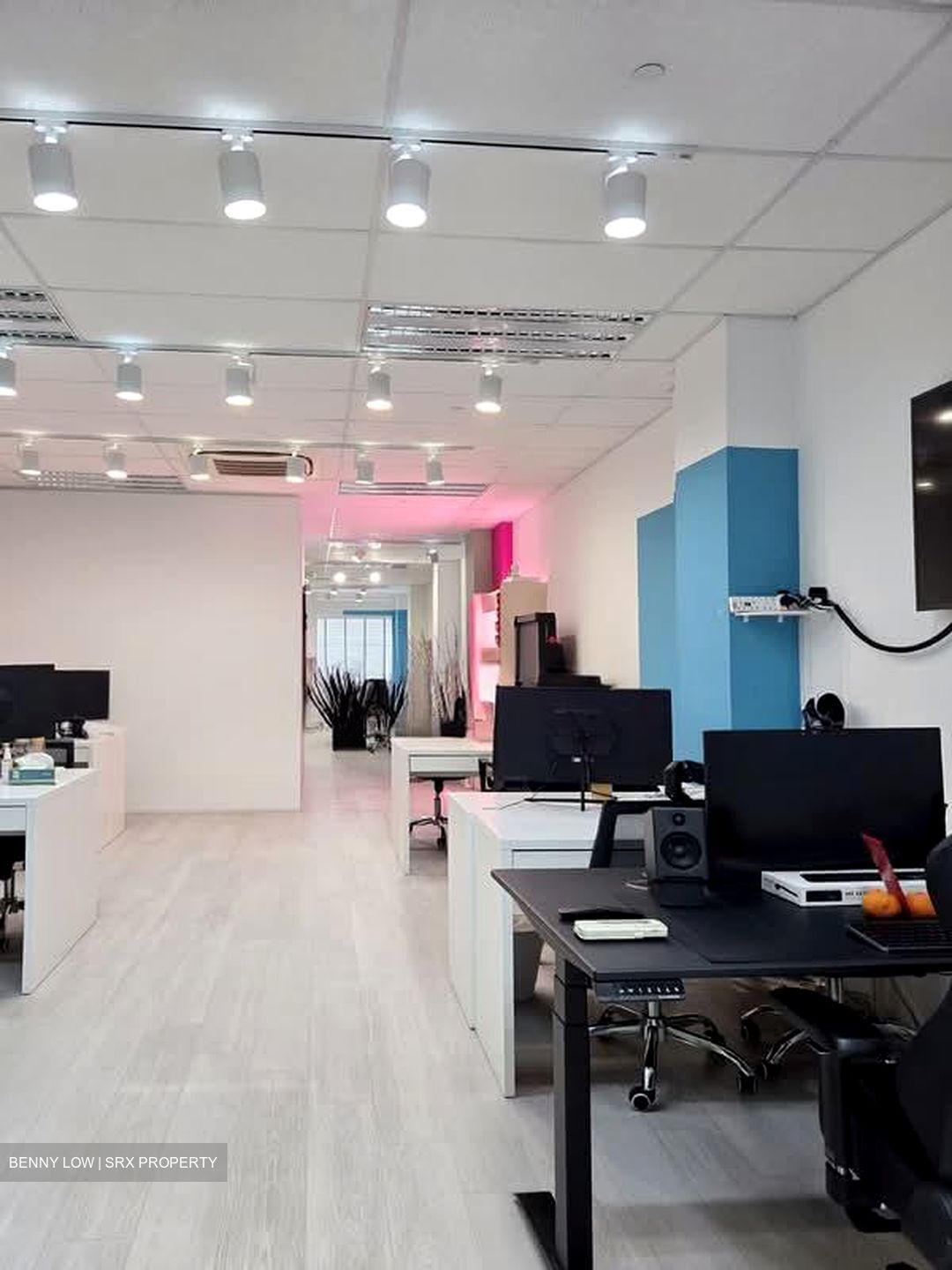 Hongkong Street (D1), Office #533360461